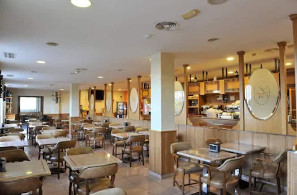 Hotel Lozano Antequera Luaran gambar
