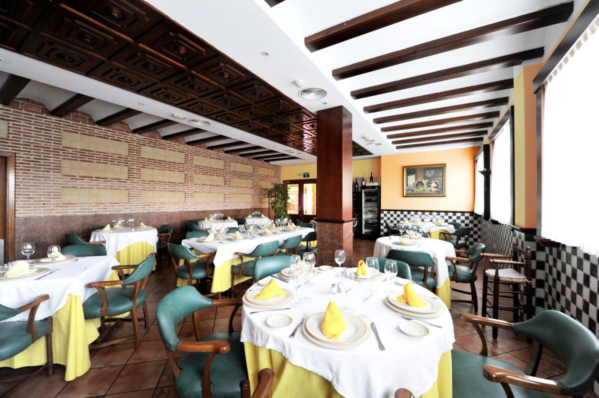Hotel Lozano Antequera Luaran gambar